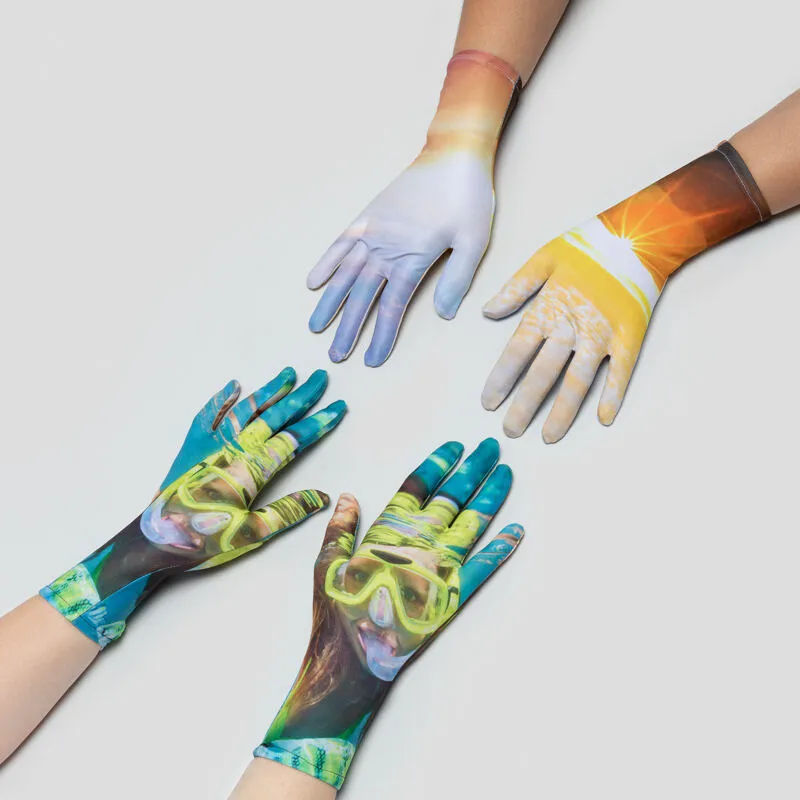 Gloves-Printing-Bath.webp